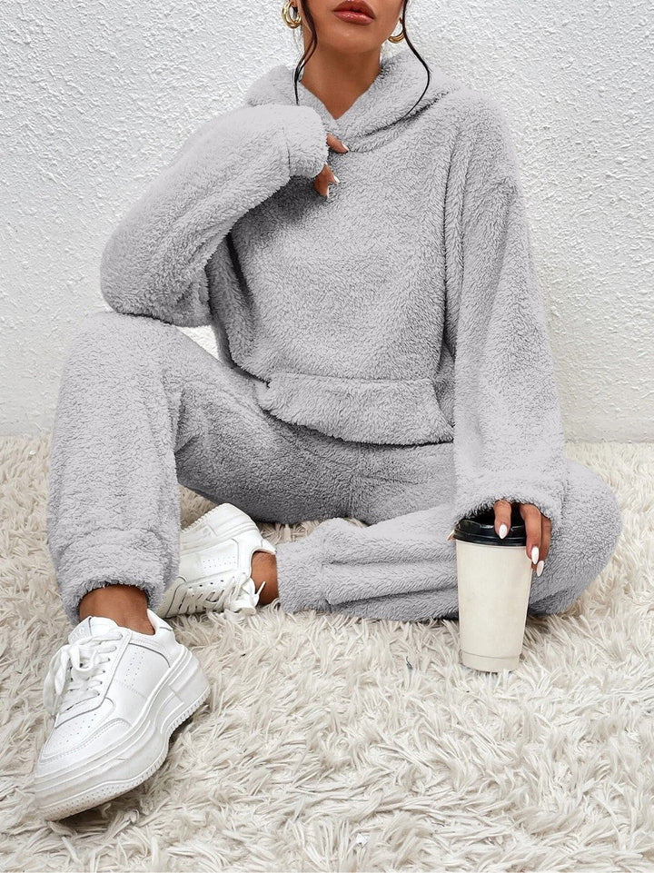 Sophia | Damen Loungeset mit übergroßem Hoodie und Jogginghose