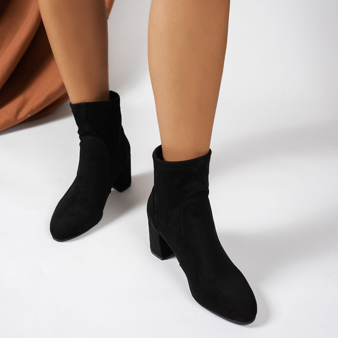 Damen Stiefeletten aus Wildleder mit Blockabsatz und gepolsterter Innensohle