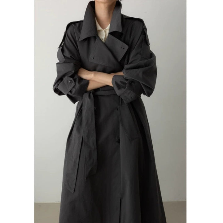 Damen Oversize-Trenchcoat in Maxilänge mit Taillengürtel und Epauletten