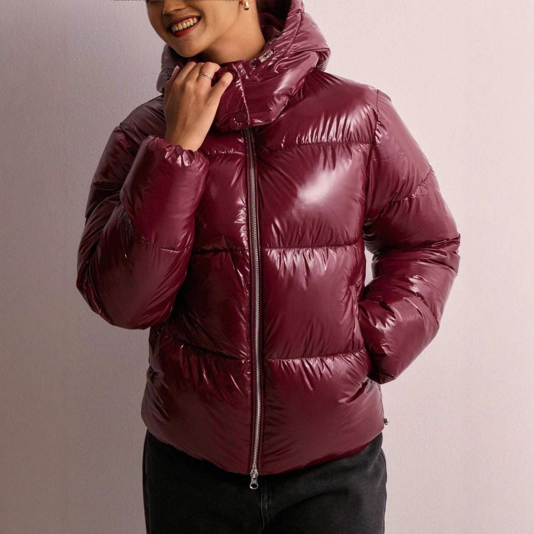 Veste matelassée pour femme avec capuche réglable et poches zippées