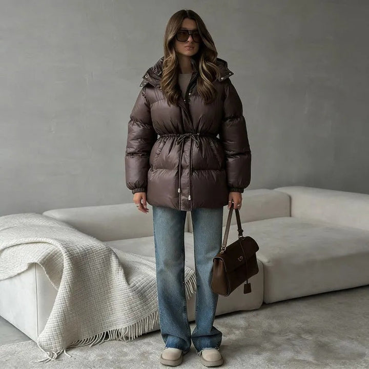 Damen Kapuzenjacke mit anpassbarem Taillenzug und glänzendem Finish