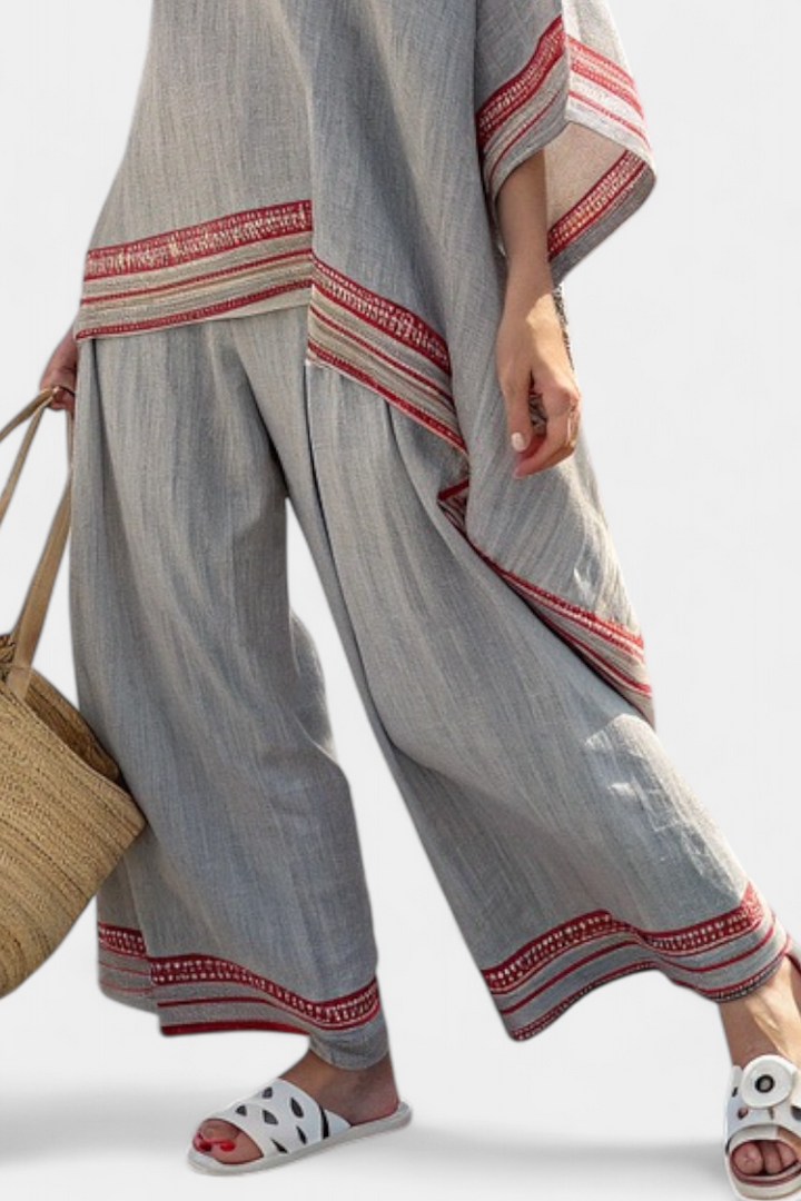 Rossella – asymmetrische Bluse und weite ethnische Hosen