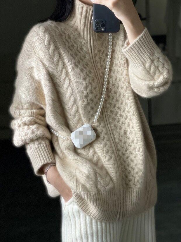 Pullover oversize da donna lungo con collo alto