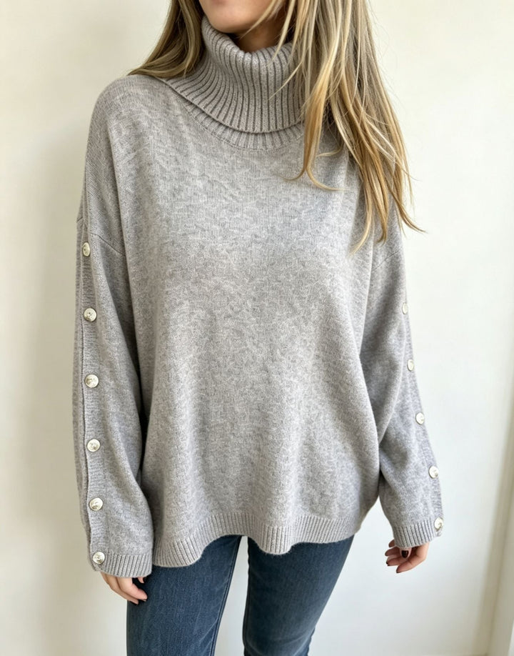 Mara | Damen Oversized Langarm-Turtleneck-Pullover mit Knöpfen
