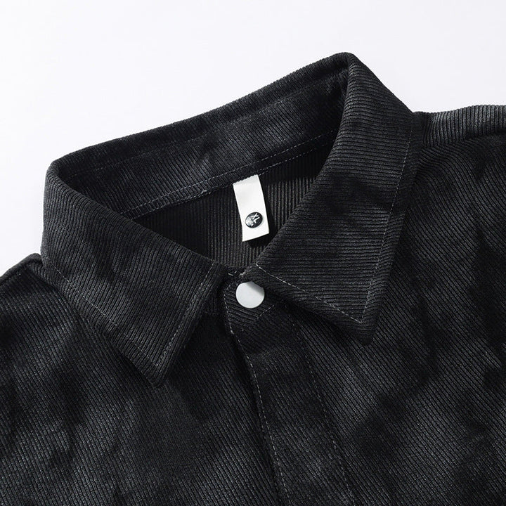Sobrecamisa oversized de homem com efeito lavado a ácido e fecho de botões de pressão