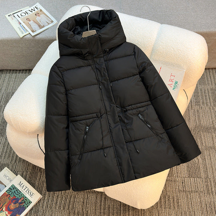 Damen kurze wattierte Kapuzenjacke mit hohem Stehkragen und Kordelzug
