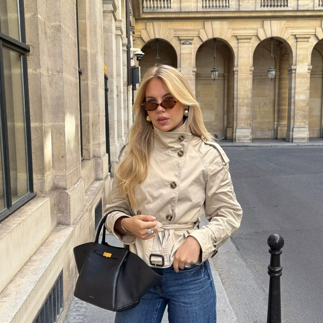Chaqueta trench de mujer con cinturón y doble botonadura