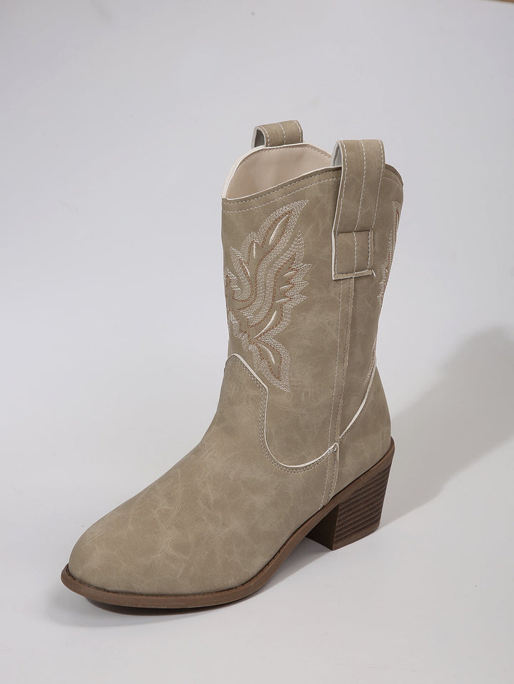 Stivaletto western da donna con tacco largo