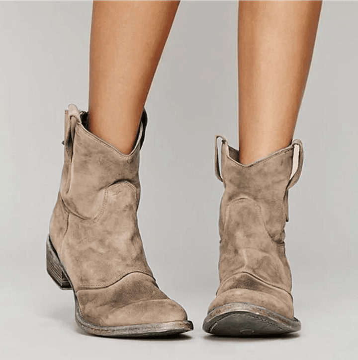 Lyla™ - Ridge Wildlederstiefel