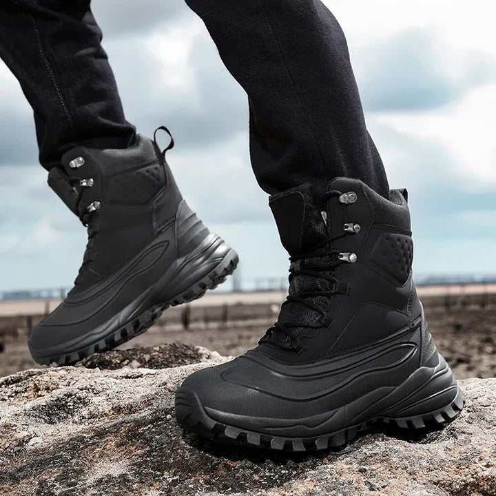 Men's lace-up high-top snow boots