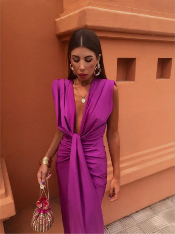Isabella | Abendkleid mit tiefem Ausschnitt