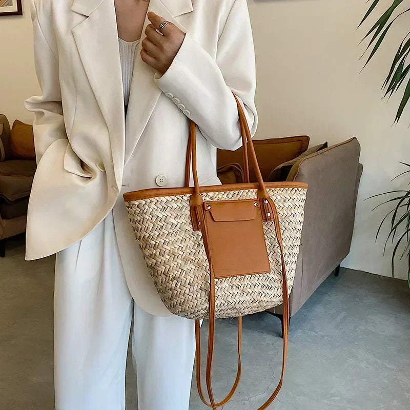 Torborg | Elegante Strohtasche mit Lederakzenten