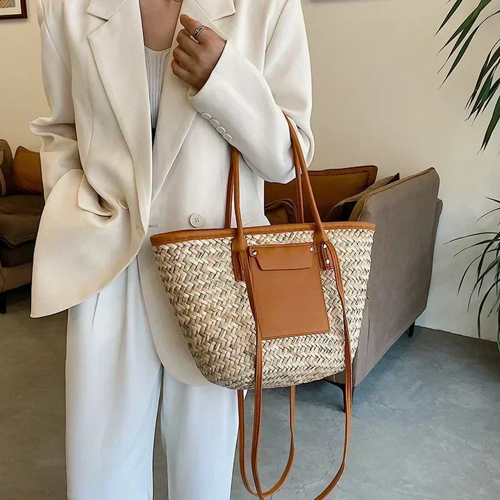 Torborg | Elegante Strohtasche mit Lederakzenten