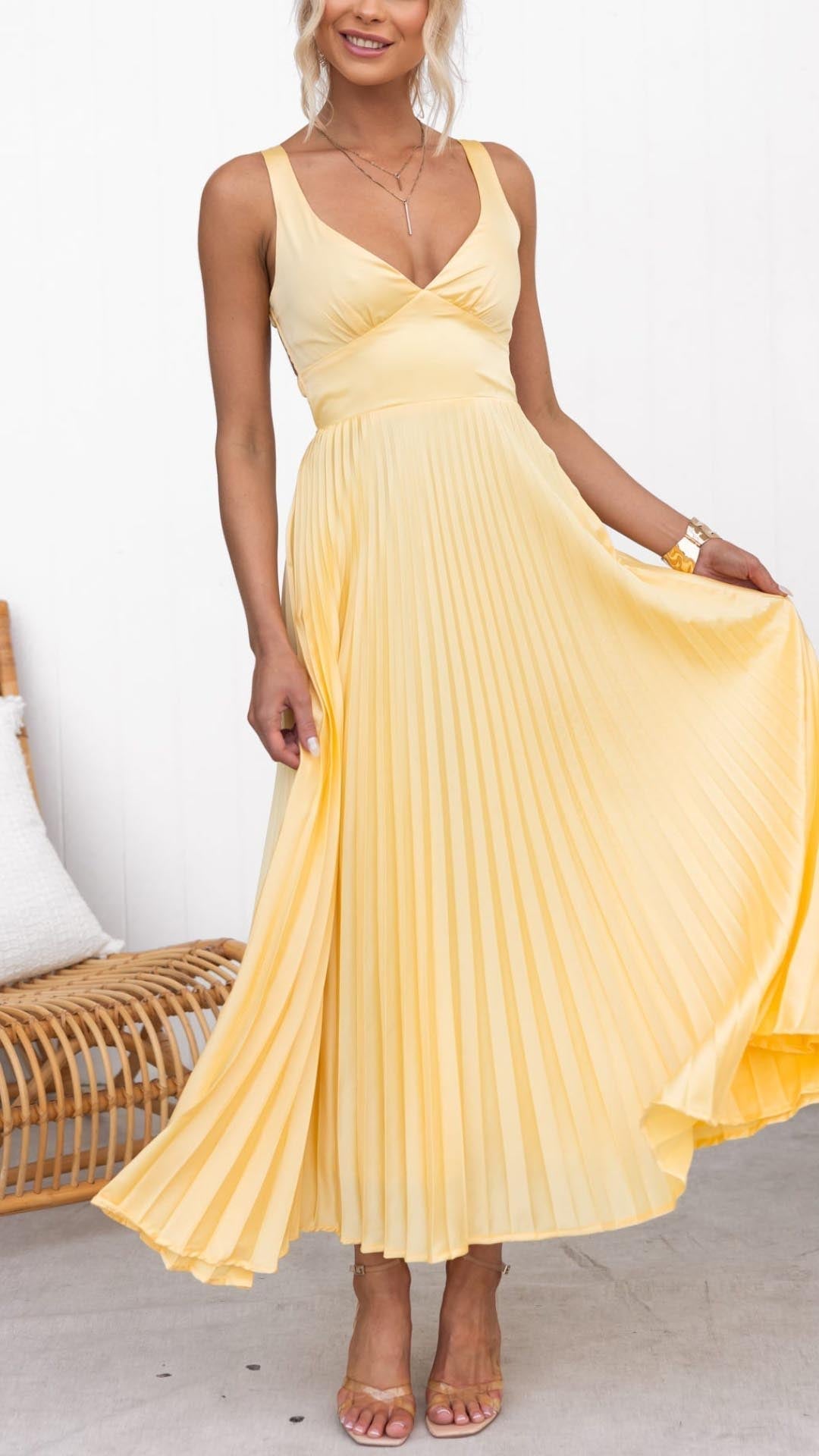 Nayeli - Elegantes Plissee V-Ausschnitt Maxikleid