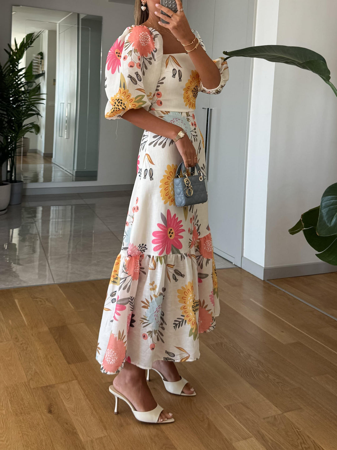 CAMILLE – ELEGANTES BLOOM PUFF-SLEEVE KLEID