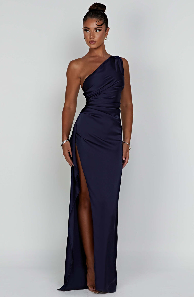 Saoirse - Satin Langes Bodycon Kleid mit einem Schulterträger
