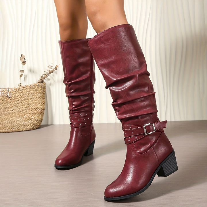 Ragnhild | Damen knöchelhohe Stiefel mit Schlappe und Schnallen-Riemen