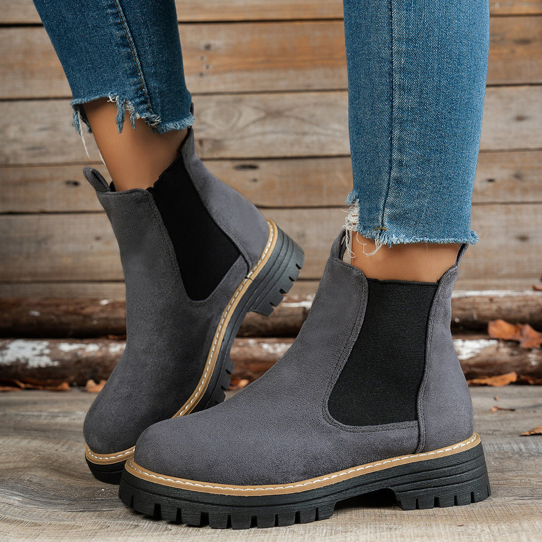 Mehetabel | Women's Chelsea ankle boots with lug soles