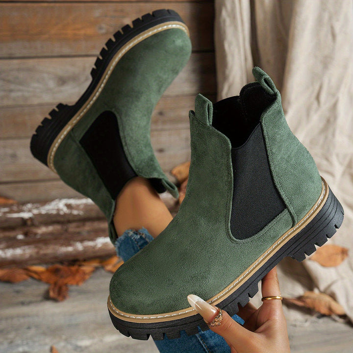 Mehetabel | Women's Chelsea ankle boots with lug soles