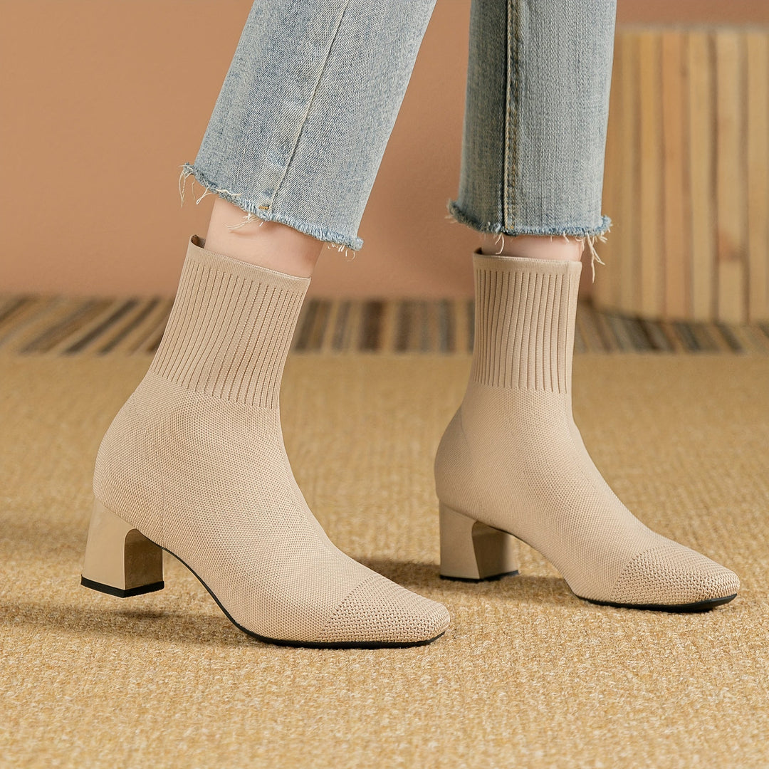 Kindra | Damen Strick-Ankle-Boot mit Blockabsatz und quadratischer Zehenform