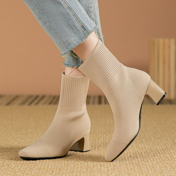 Kindra | Damen Strick-Ankle-Boot mit Blockabsatz und quadratischer Zehenform