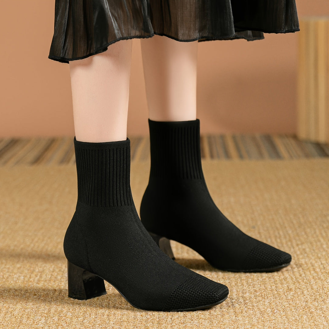 Kindra | Damen Strick-Ankle-Boot mit Blockabsatz und quadratischer Zehenform