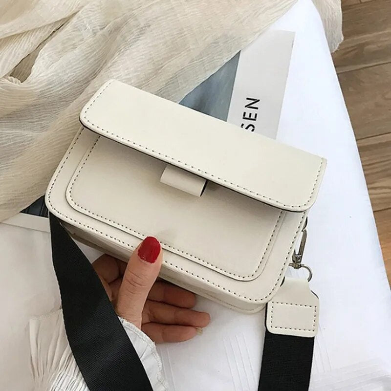 Othilie | Schlanke Tasche mit modernem Eleganz