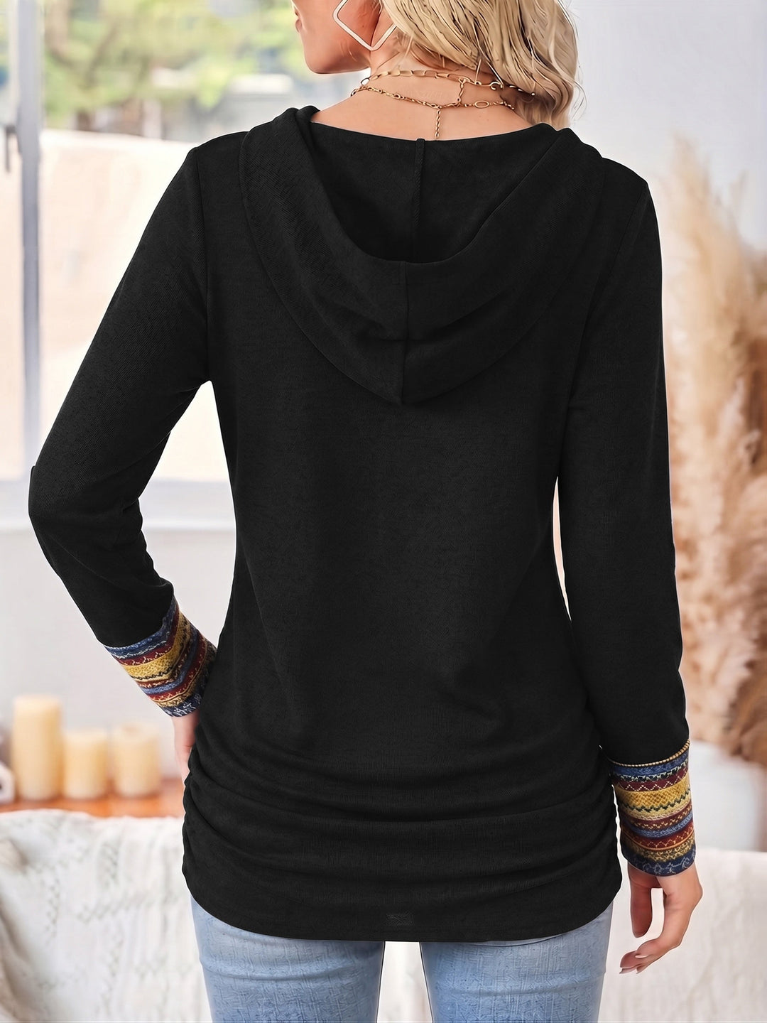 Opal | Damen Top mit Knöpfen und langen Ärmeln