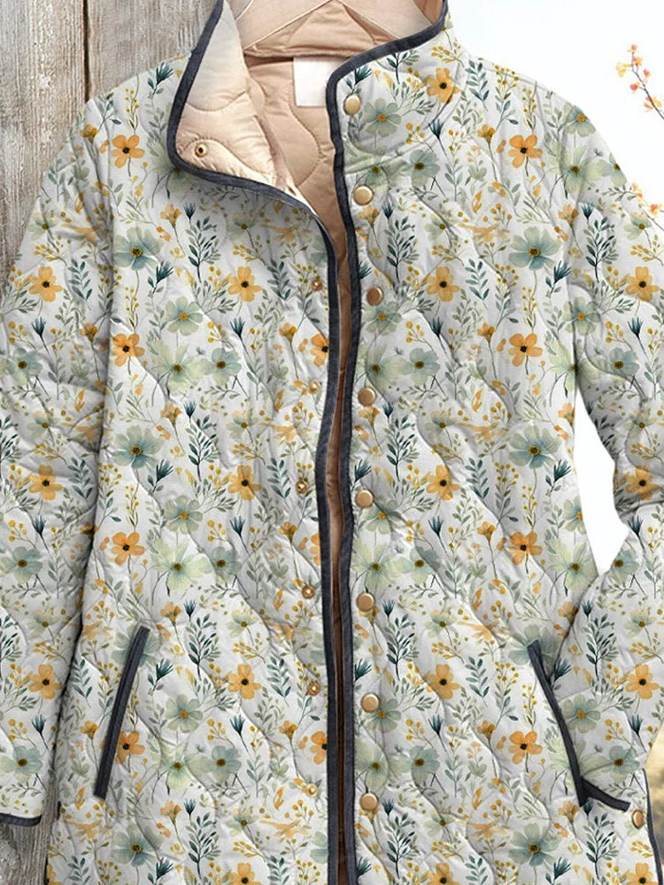 Wunderschönes Blumenmuster auf einer lässigen, gesteppte Jacke für Frauen
