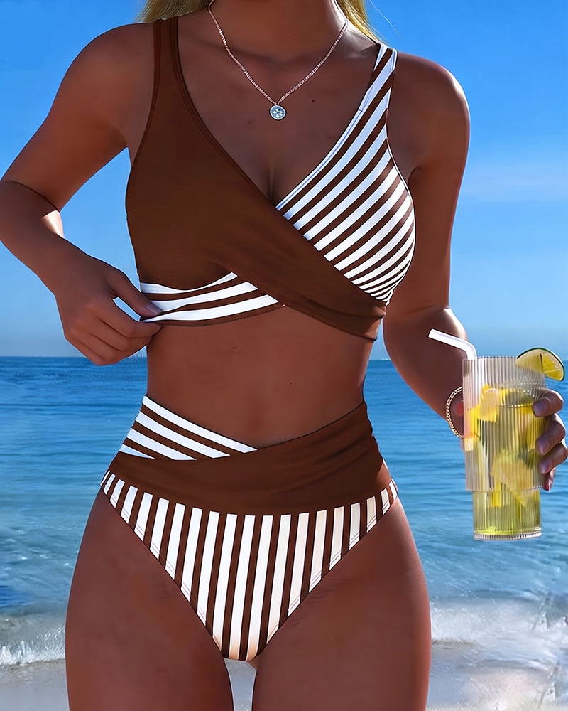 Giulia | Damen gestreifter Bikini mit V-Ausschnitt