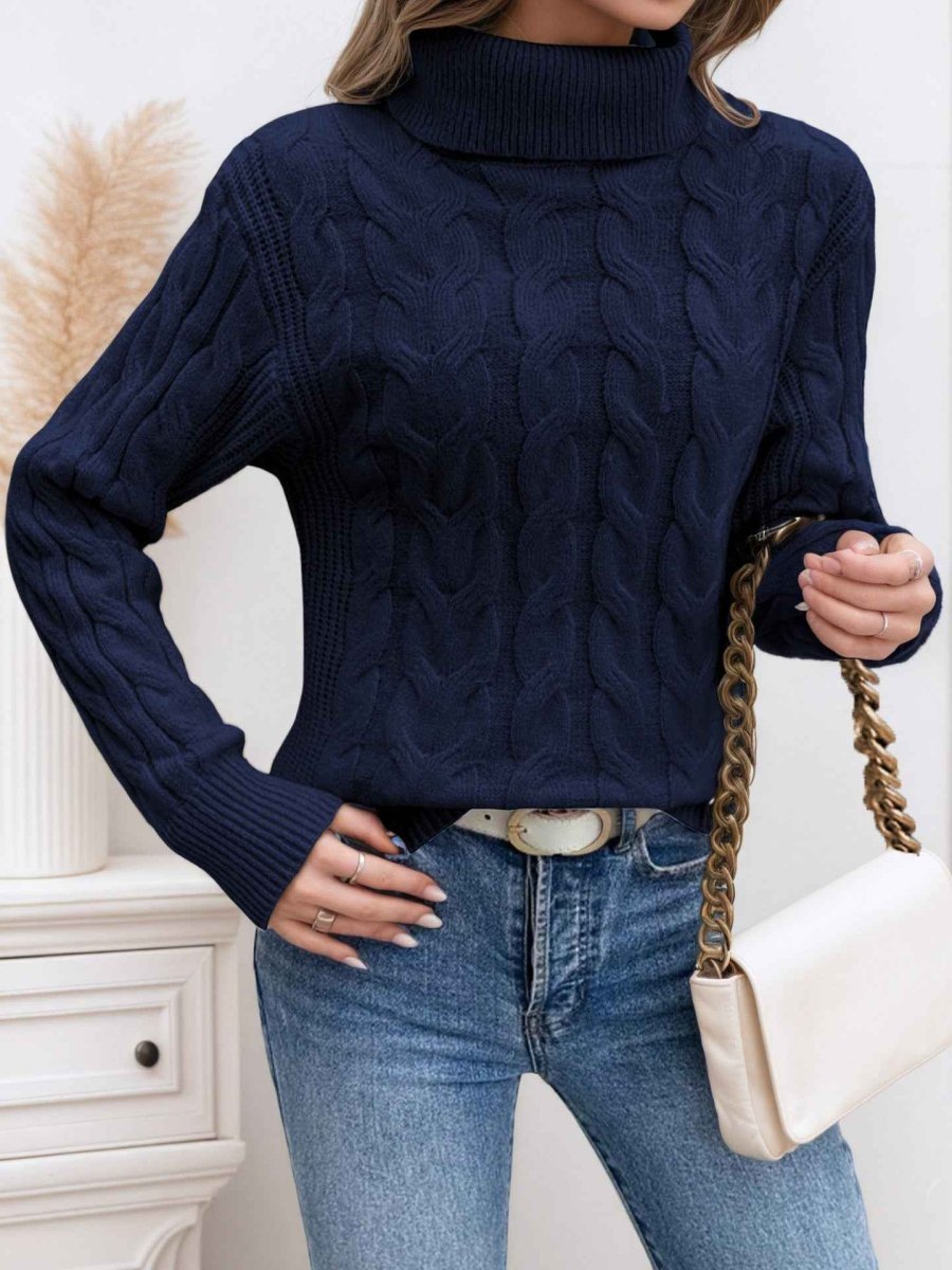 Maglione da donna a collo alto e maniche lunghe