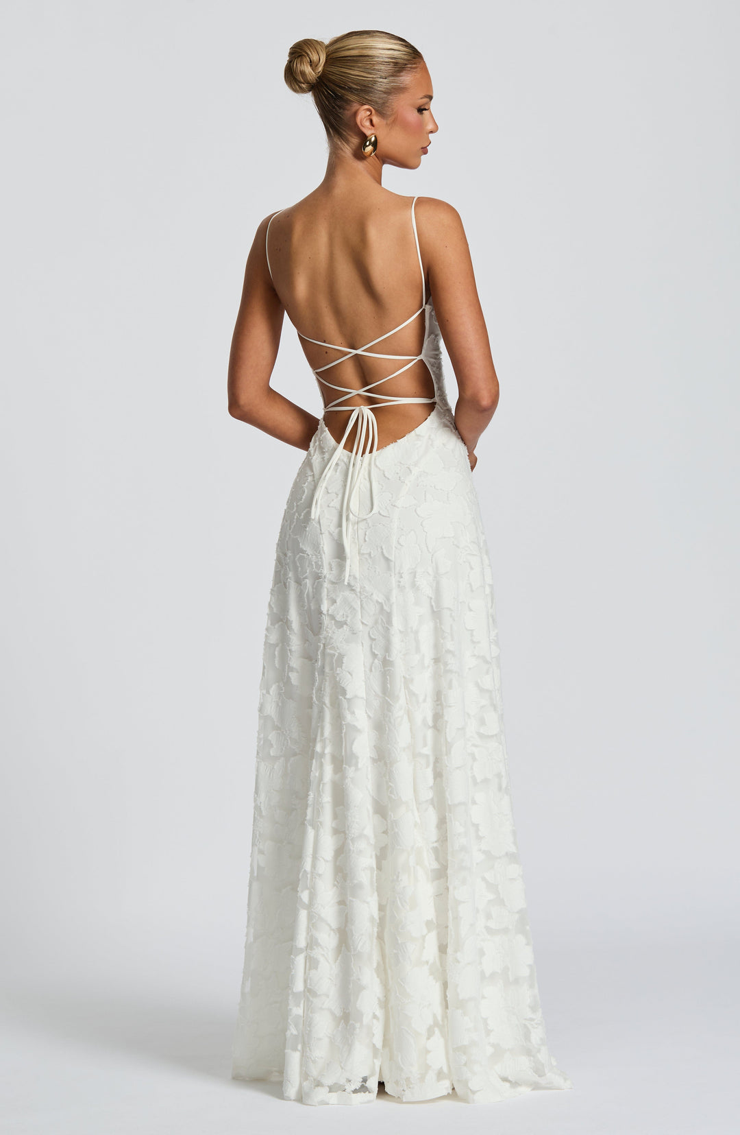 Maxikleid für Damen mit Schnürdetail
