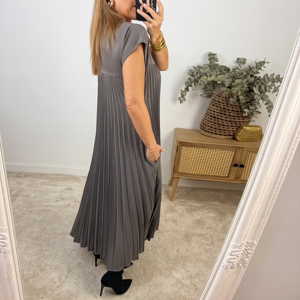 Ana - Klassisches Komfortkleid