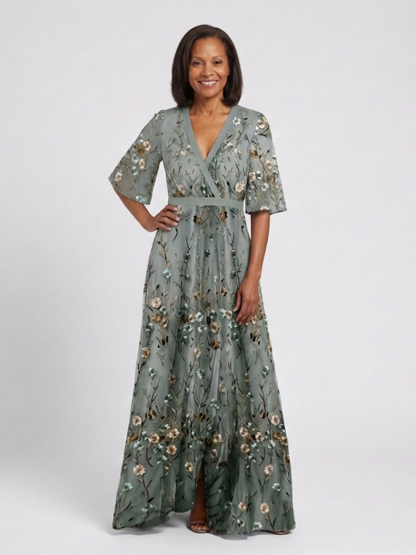 Evadne | Besticktes V-Ausschnitt Maxikleid