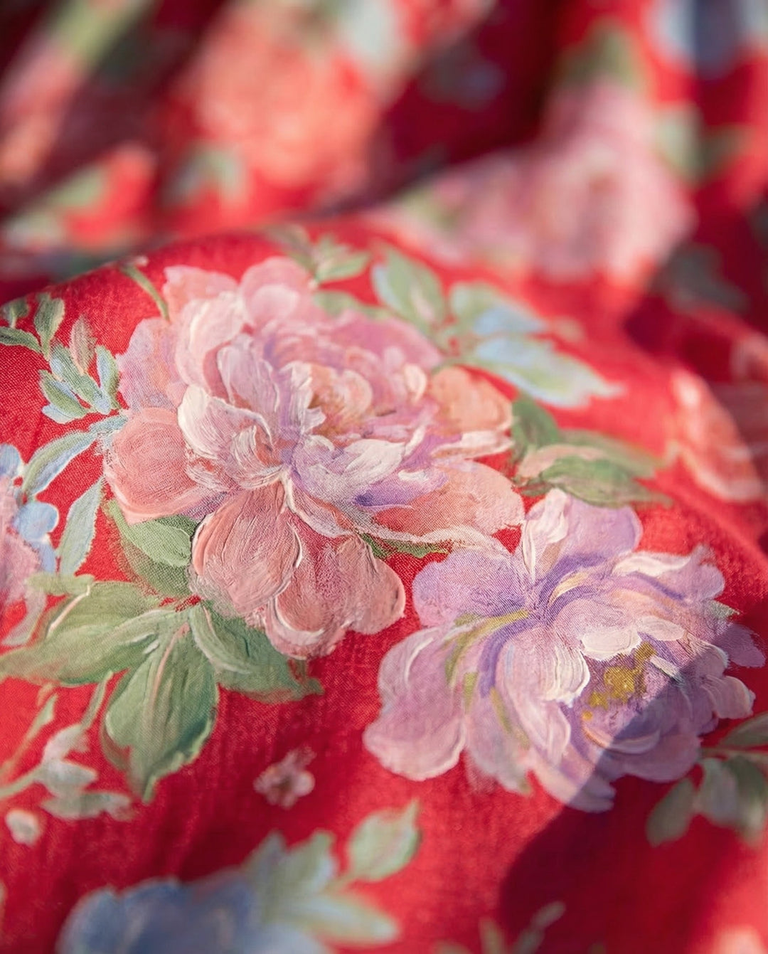 Minelda | Schickes Blumenkleid mit V-Ausschnitt