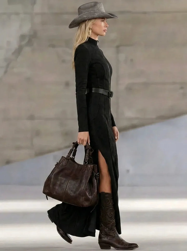 Lässiges Maxikleid mit schwarzem Rollkragen und Reißverschluss-Design