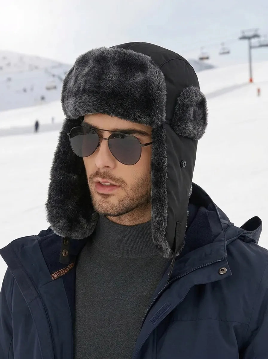 Gefütterte Wintermütze mit Ohrenklappen, wasser- und winddicht