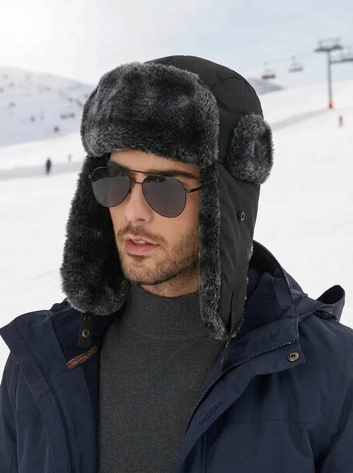 Gefütterte Wintermütze mit Ohrenklappen, wasser- und winddicht