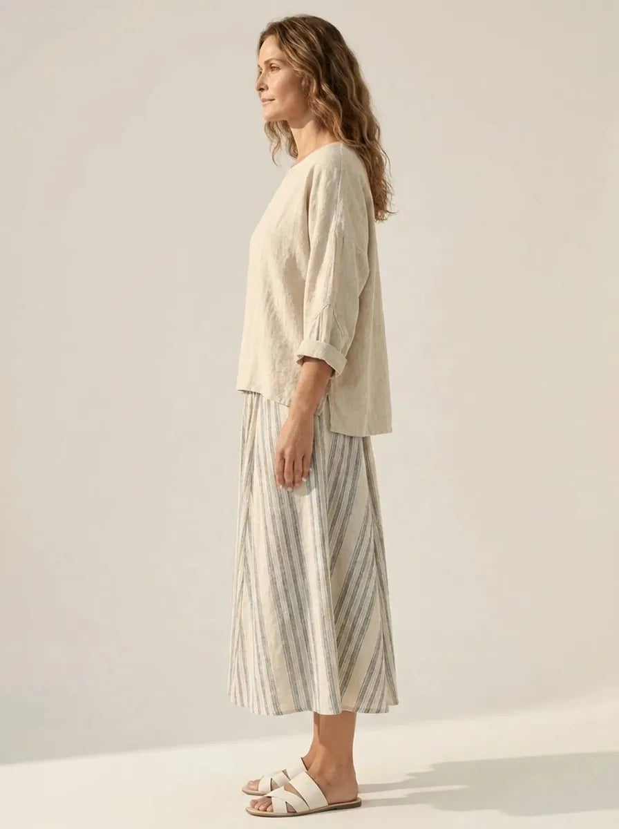 Aurora – bequeme Bluse und gestreifte Midi-Rock