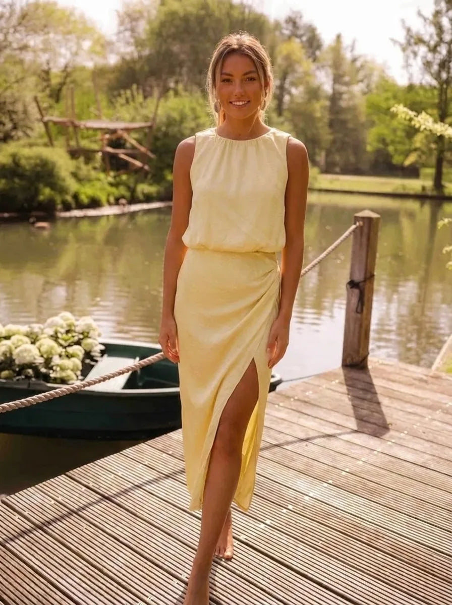 Lisa | Luftiges Sommer-Midi-Kleid