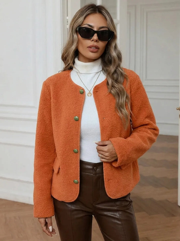 Damen Jacke mit Goldknöpfen und seitlichen Taschen