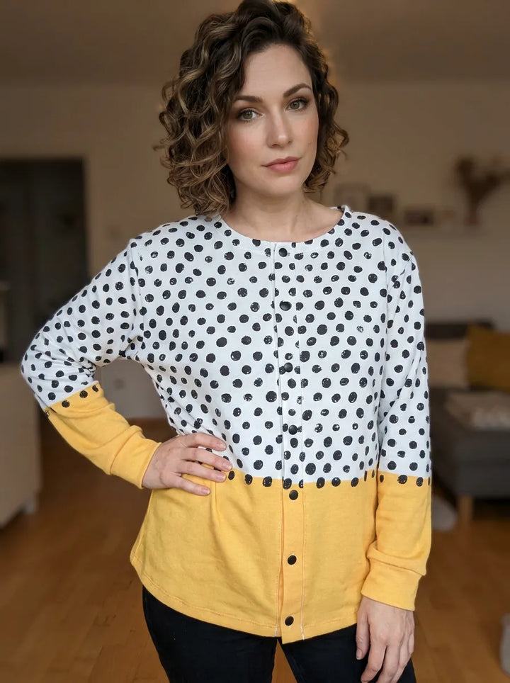 Gelber Geometrischer Polka-Dots-Druck | Geknöpfter Cardigan Pullover