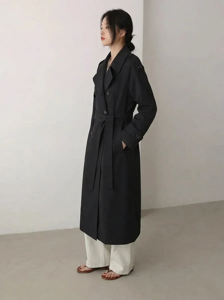 Trench coat oversize da donna, lungo fino ai piedi, con cintura in vita e spalline decorative
