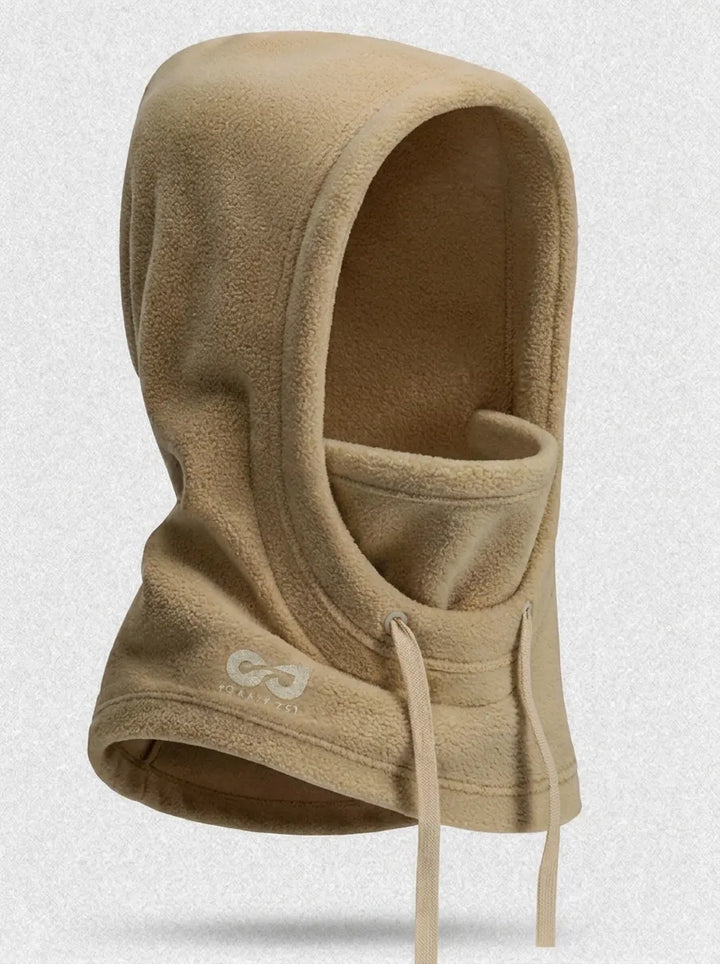 Winter hat with integrated mask for extreme weather with full coverage