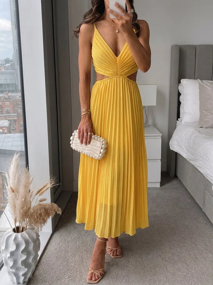Elsa | Elegant pleated maxi dress