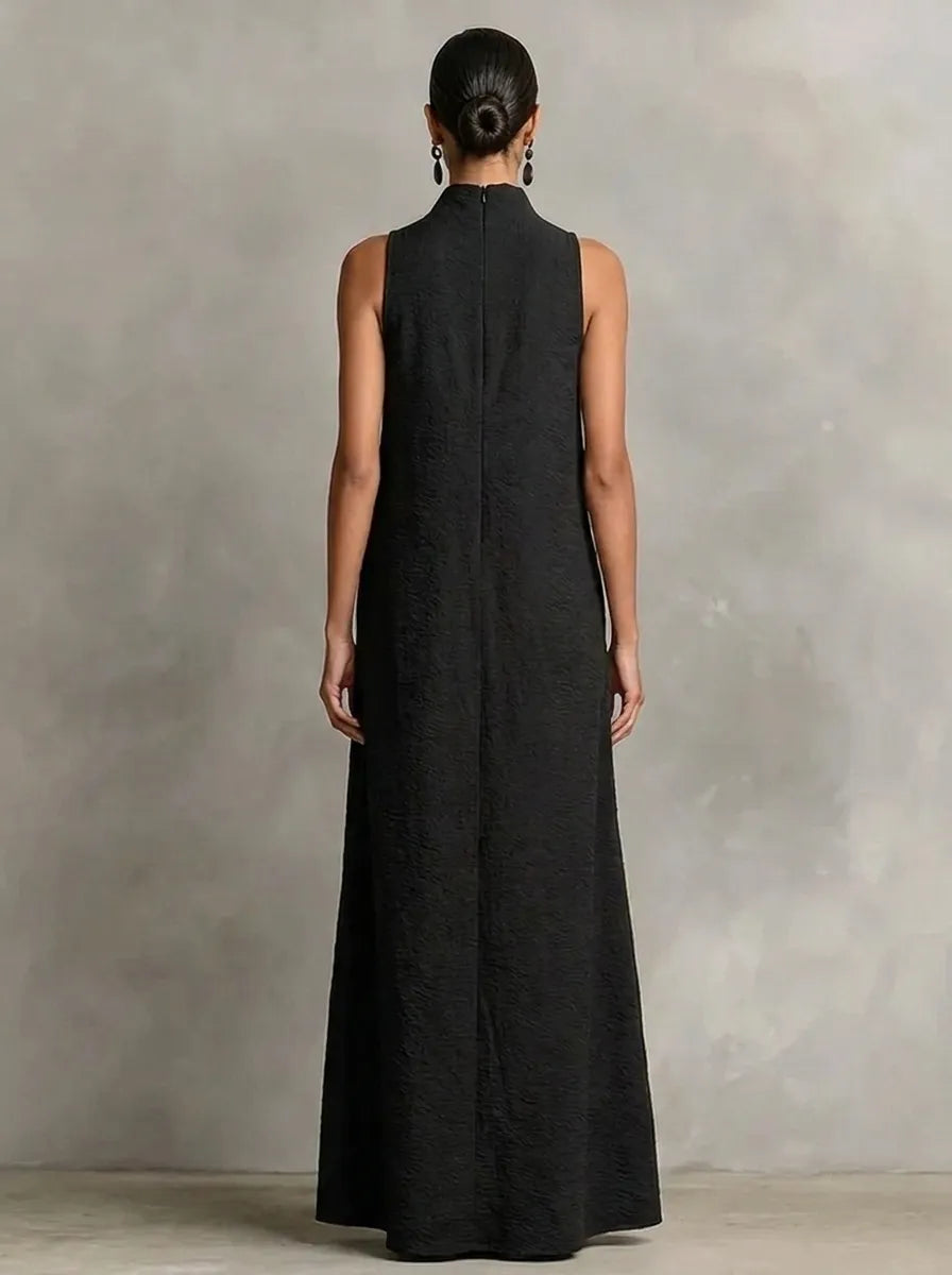 Robe longue noire pour femme à col montant et poches latérales, robe décontractée intemporelle et minimaliste
