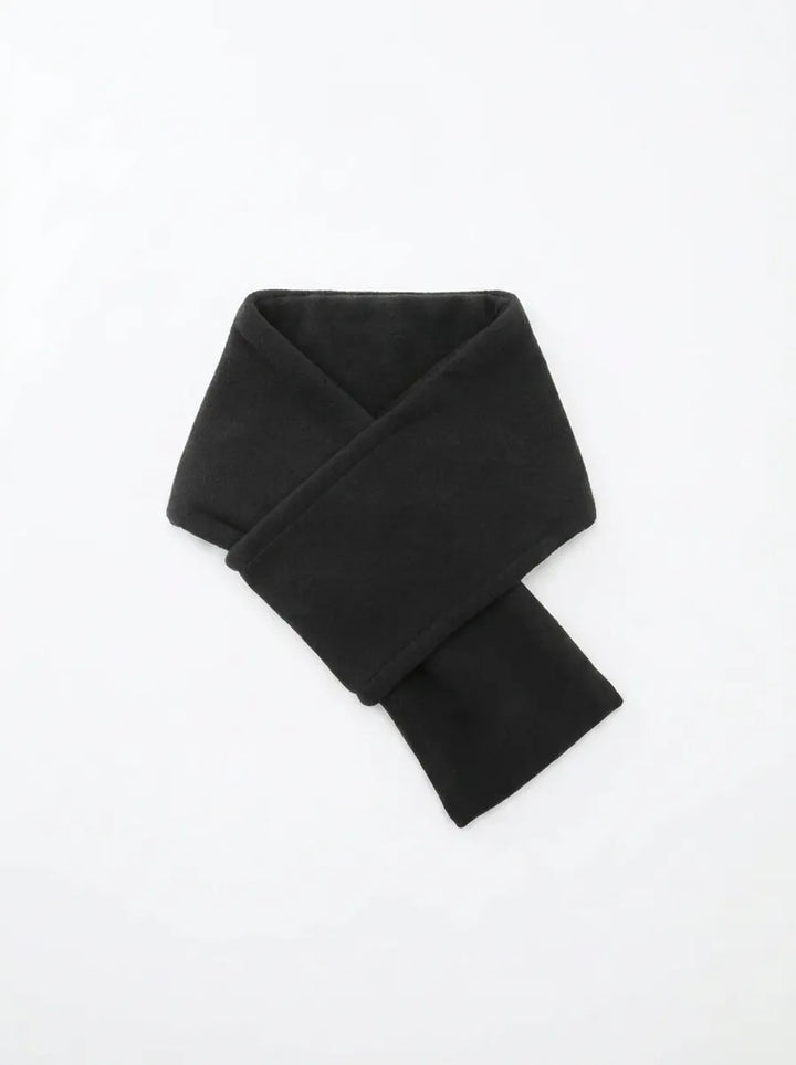 Langer Gestrickter Unisex Schal mit Rippenstruktur