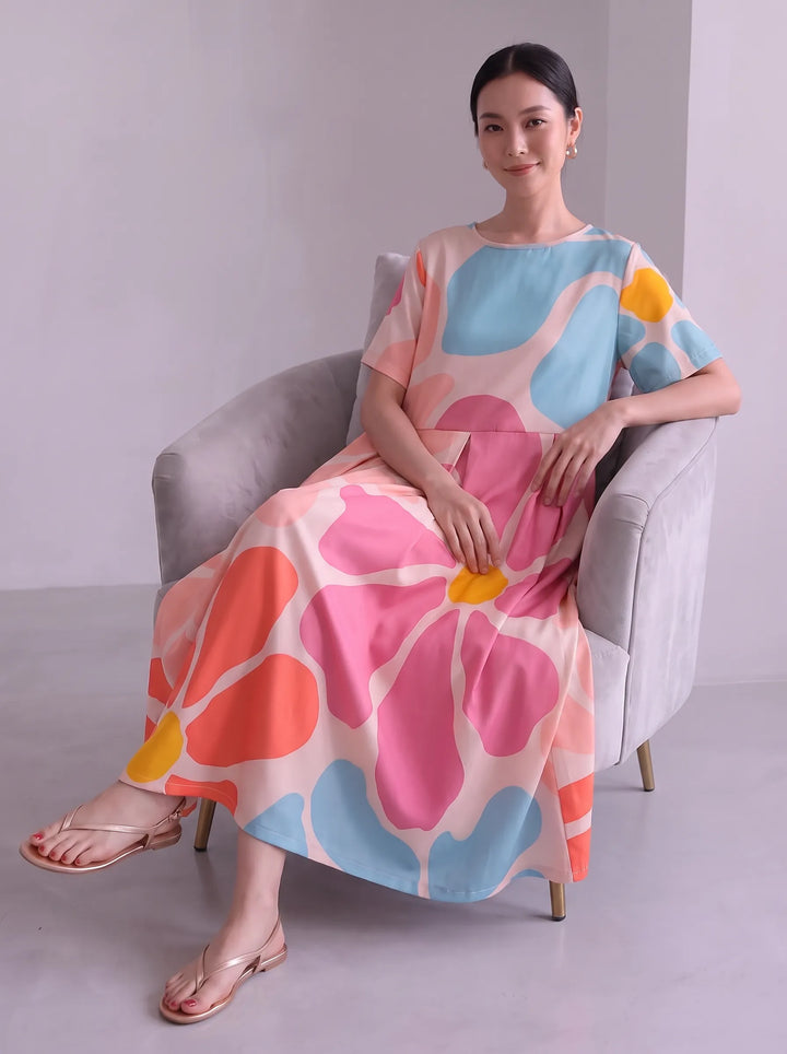 Floria - Lebhaftes Blumenkleid