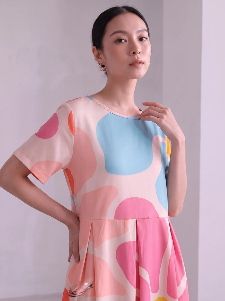 Floria - Lebhaftes Blumenkleid