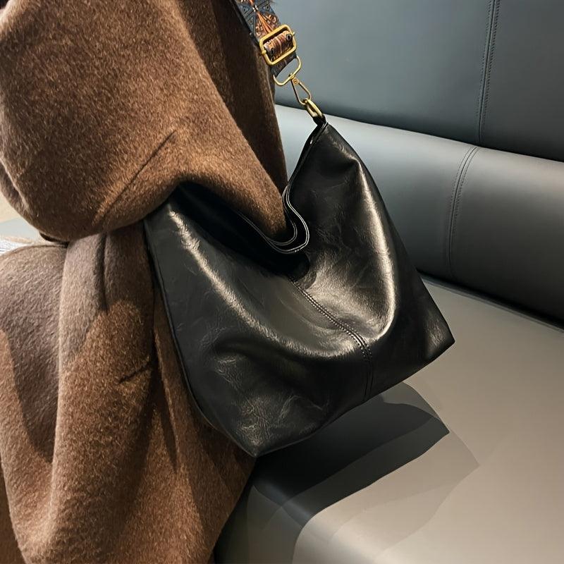 Embjørg | Klassische Schultertasche mit verstellbarem gemustertem Tragegurt